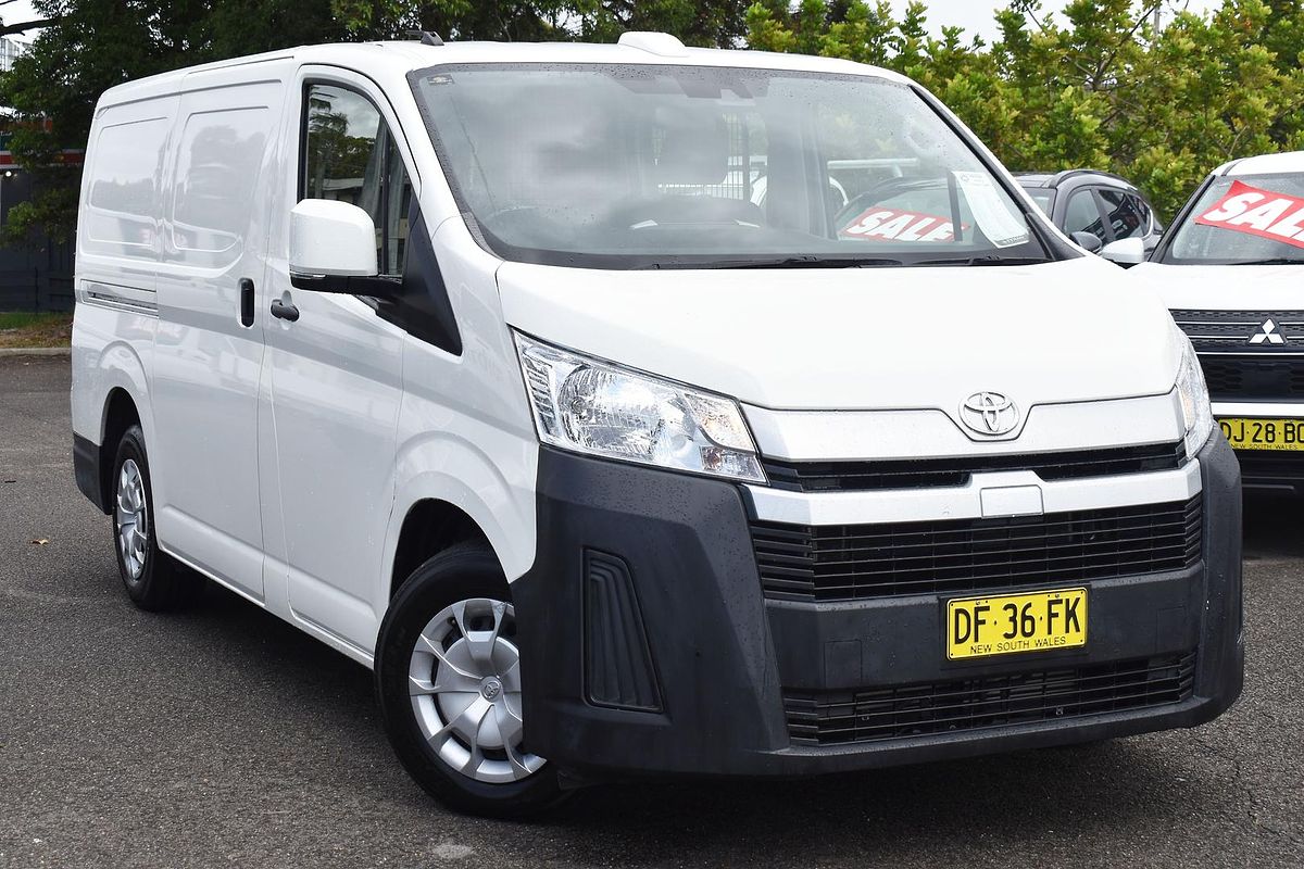 2022 Toyota Hiace GDH300R LWB