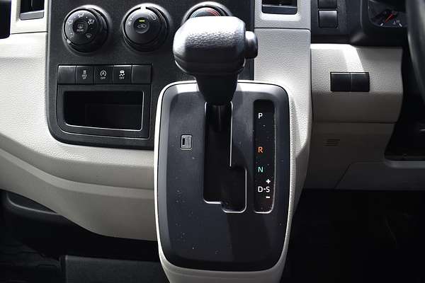 2022 Toyota Hiace GDH300R LWB