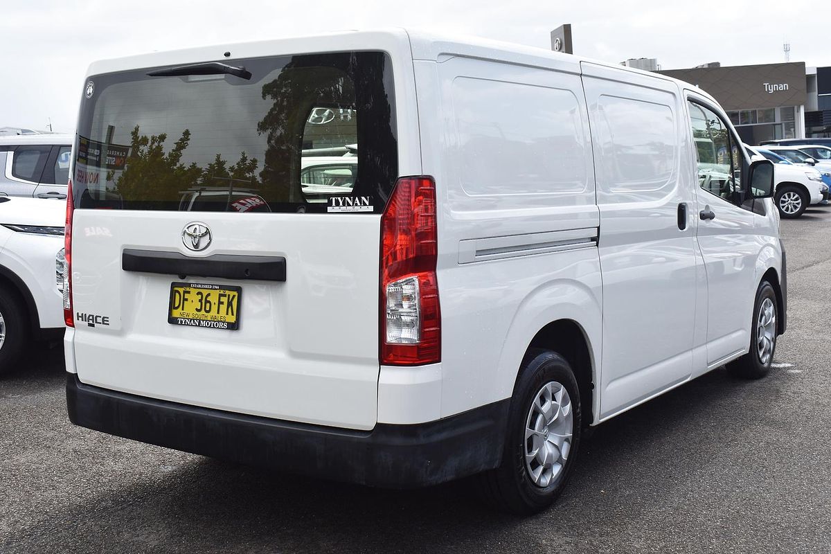 2022 Toyota Hiace GDH300R LWB