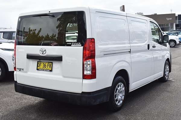 2022 Toyota Hiace GDH300R LWB