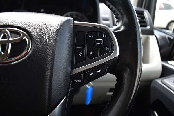 2022 Toyota Hiace GDH300R LWB