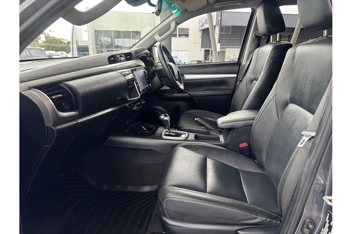 2021 Toyota Hilux SR5 GUN126R 4X4