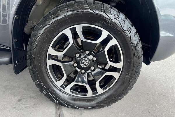2021 Toyota Hilux SR5 GUN126R 4X4
