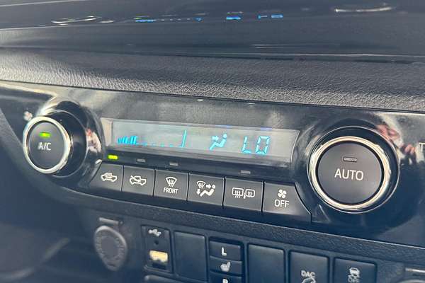 2021 Toyota Hilux SR5 GUN126R 4X4