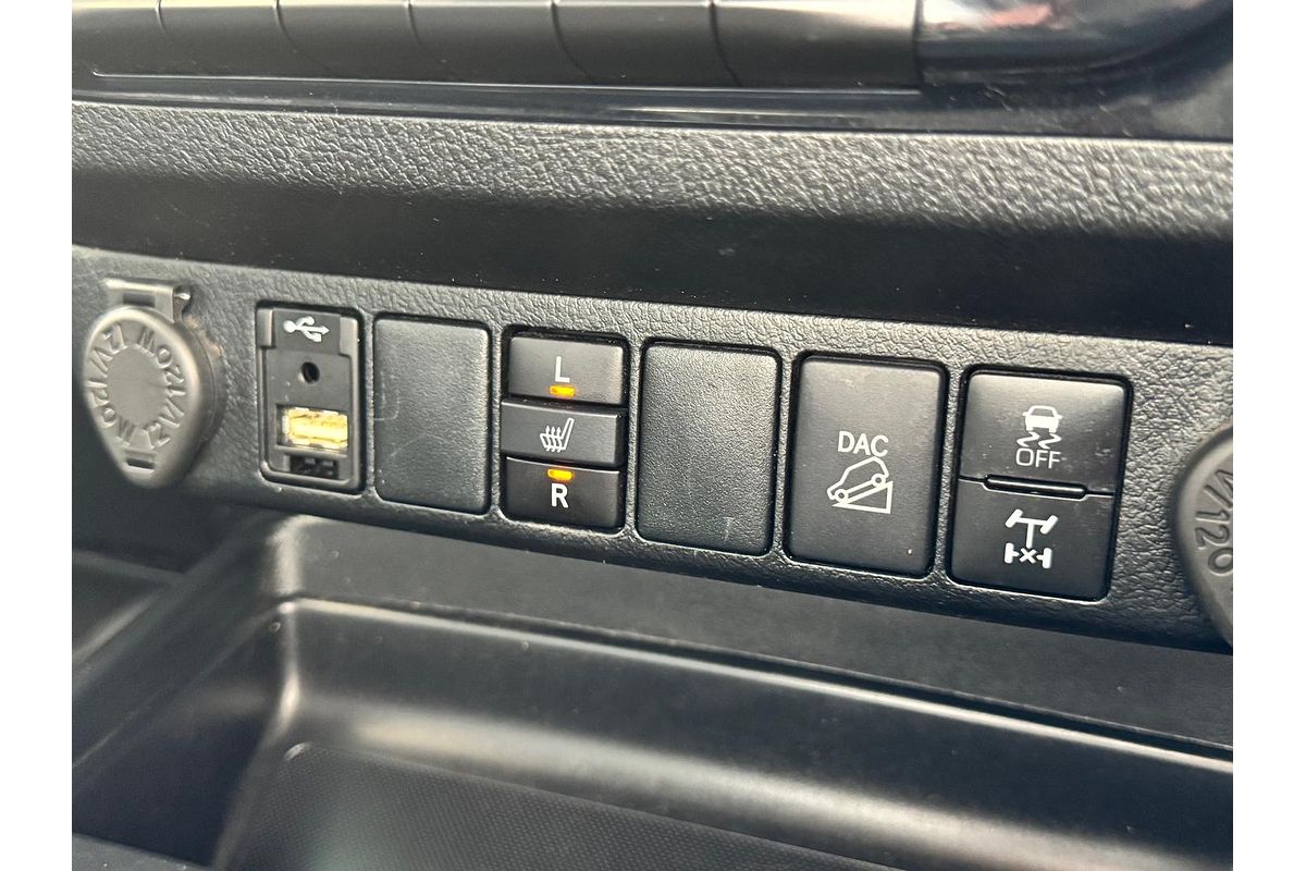 2021 Toyota Hilux SR5 GUN126R 4X4