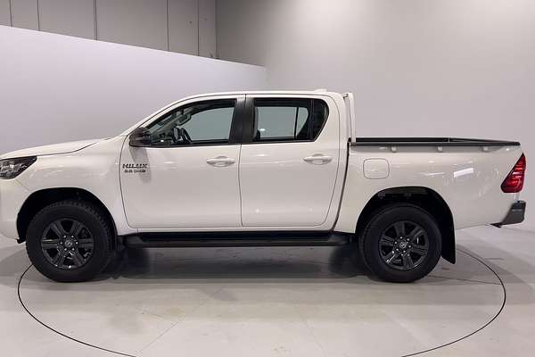 2023 Toyota Hilux SR GUN126R 4X4