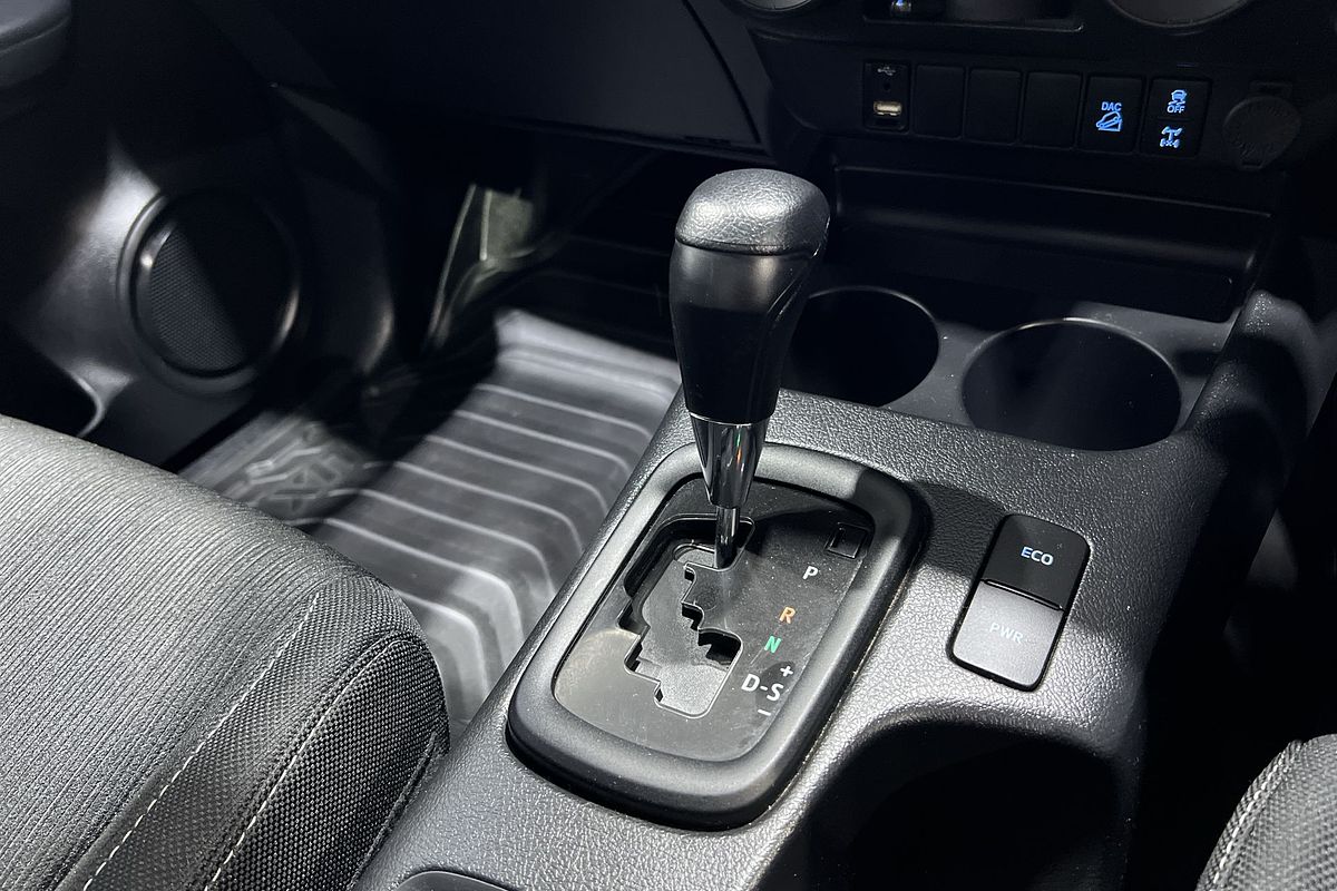 2023 Toyota Hilux SR GUN126R 4X4