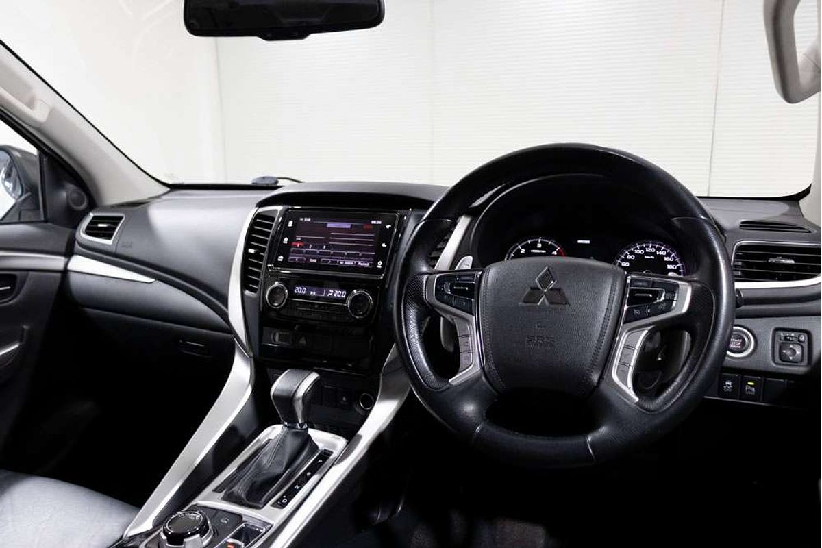 2017 Mitsubishi QE Pajero Sport GLS 2.4L DSL 8A/T 7S