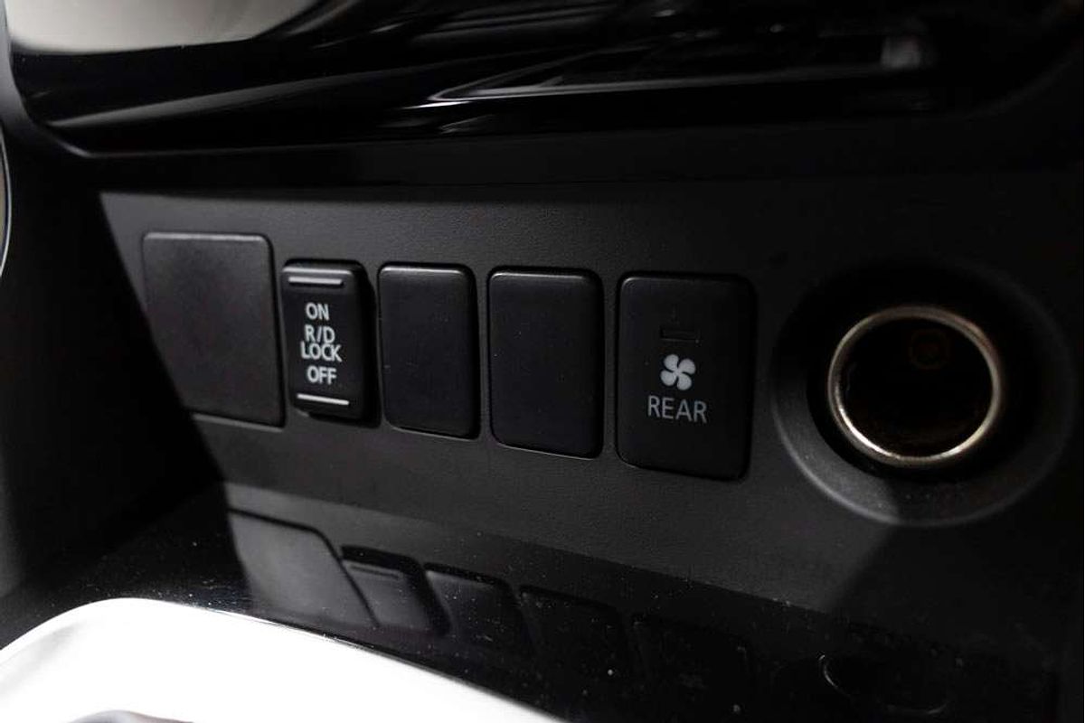 2017 Mitsubishi QE Pajero Sport GLS 2.4L DSL 8A/T 7S