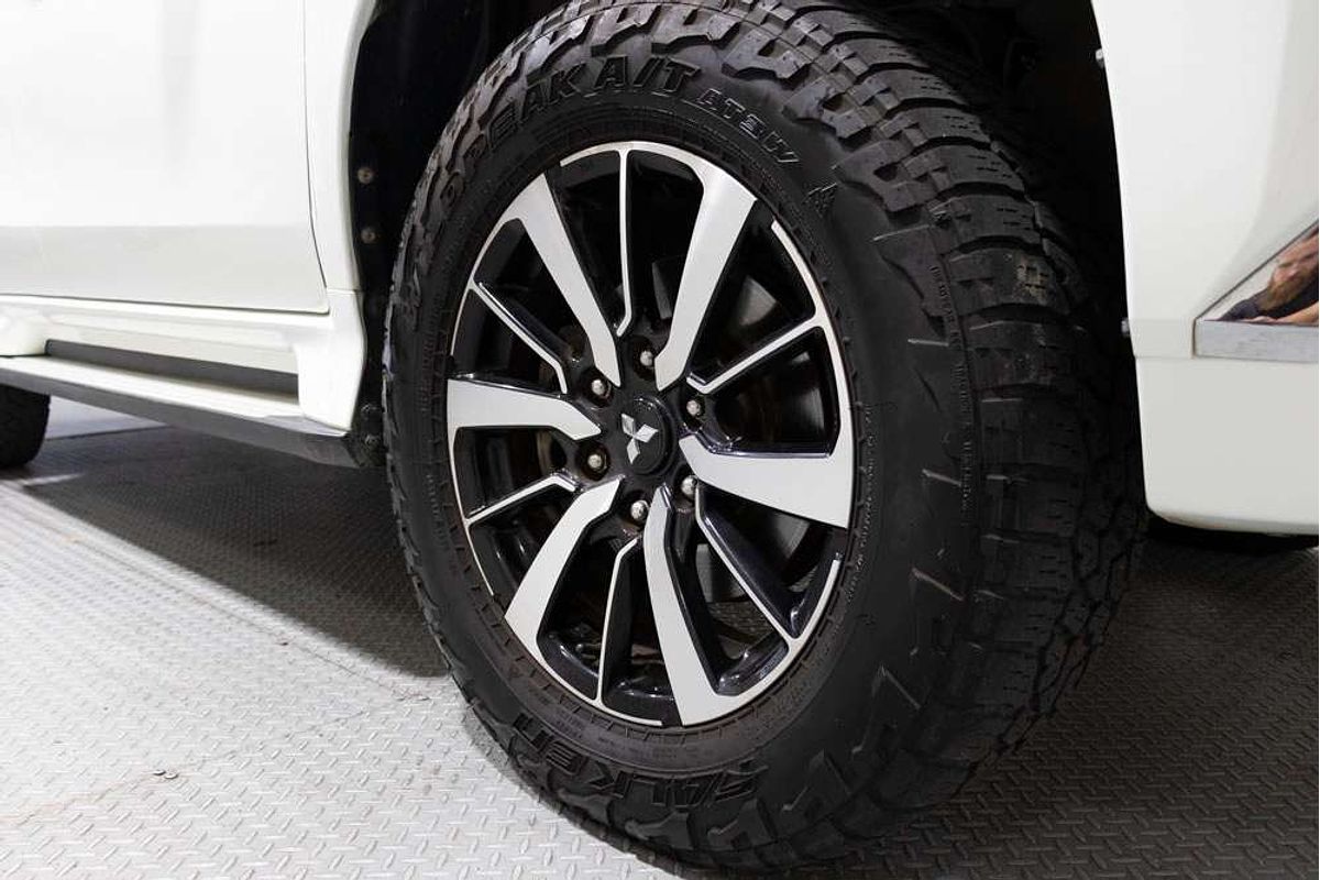 2017 Mitsubishi QE Pajero Sport GLS 2.4L DSL 8A/T 7S
