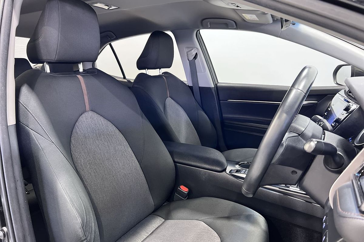 2020 Toyota Camry Ascent Sport AXVH71R