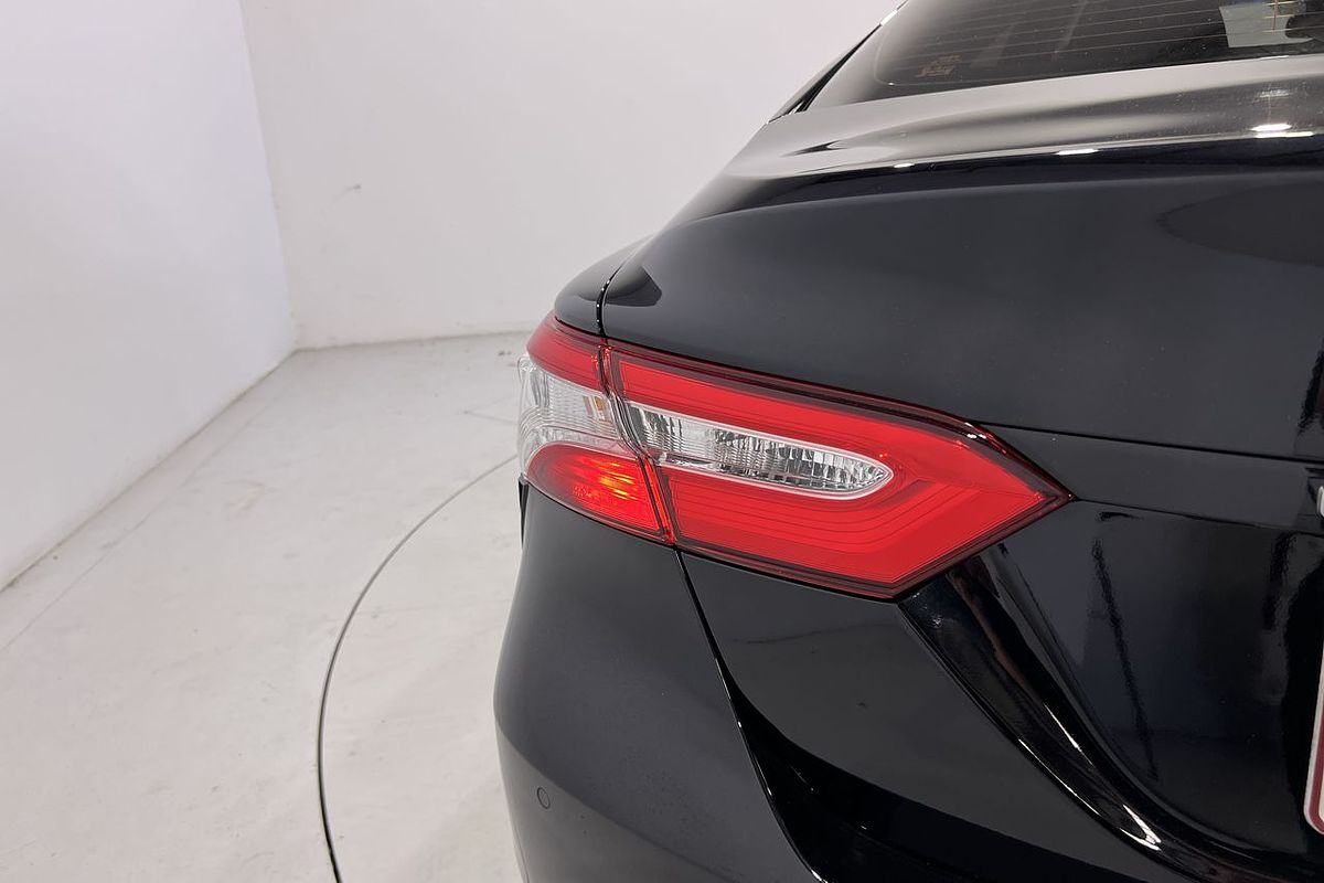 2020 Toyota Camry Ascent Sport AXVH71R