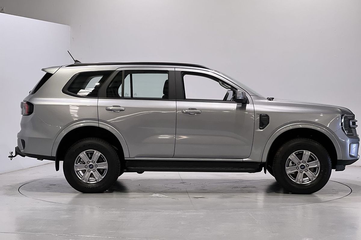 2024 Ford Everest Ambiente