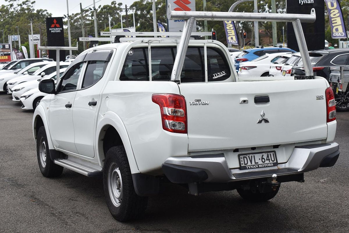 2017 Mitsubishi Triton GLX MQ 4X4