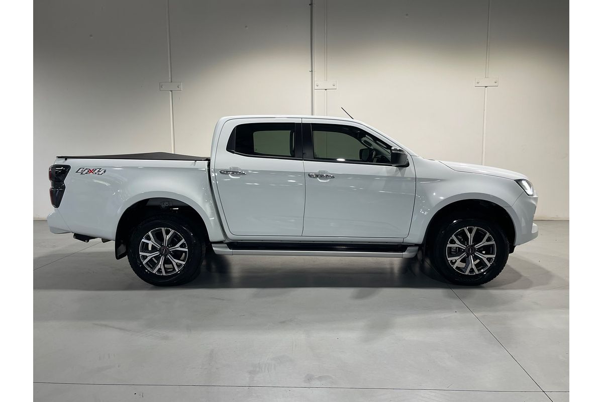 2023 Isuzu D-MAX LS-U  4X4