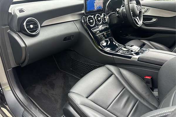 2019 Mercedes-Benz C300 205 MY18