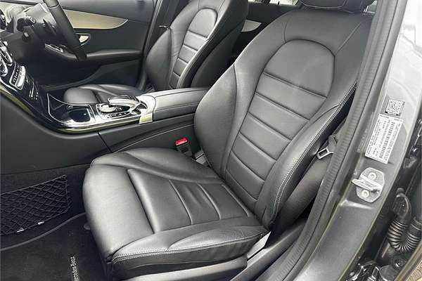 2019 Mercedes-Benz C300 205 MY18
