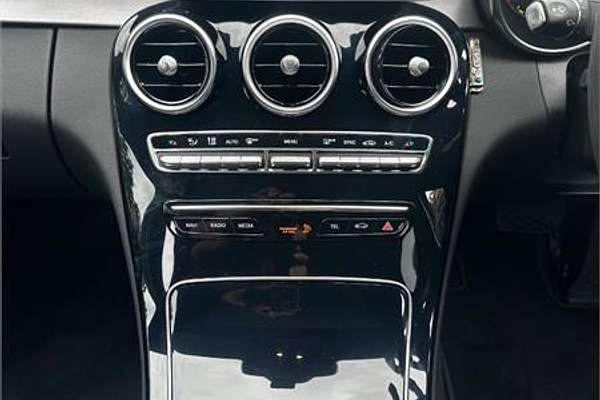 2019 Mercedes-Benz C300 205 MY18