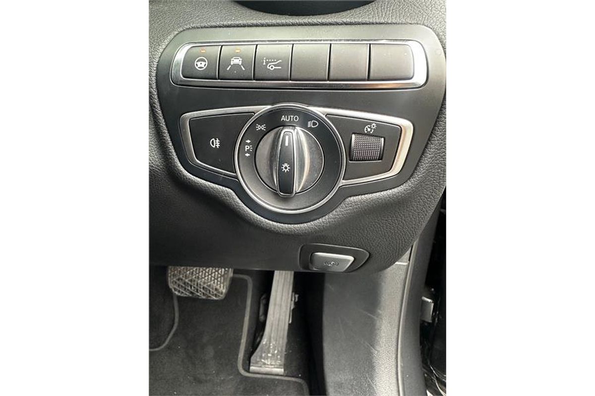 2019 Mercedes-Benz C300 205 MY18