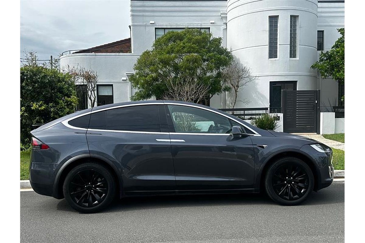 2018 Tesla MODEL X 75D (75XB) MY18