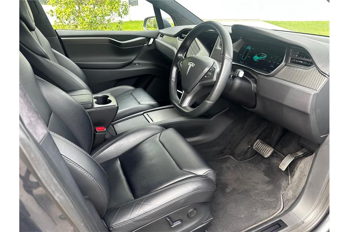 2018 Tesla MODEL X 75D (75XB) MY18