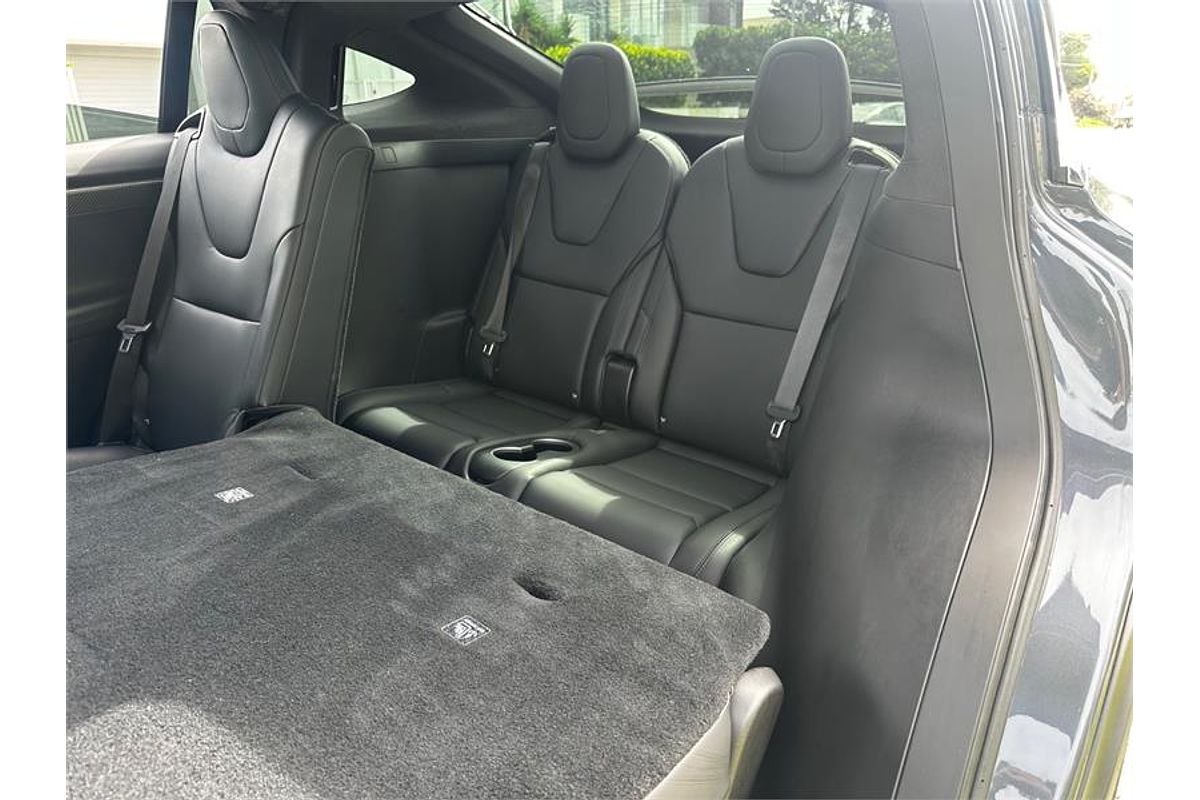 2018 Tesla MODEL X 75D (75XB) MY18