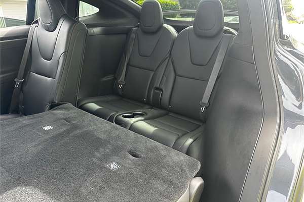 2018 Tesla MODEL X 75D (75XB) MY18