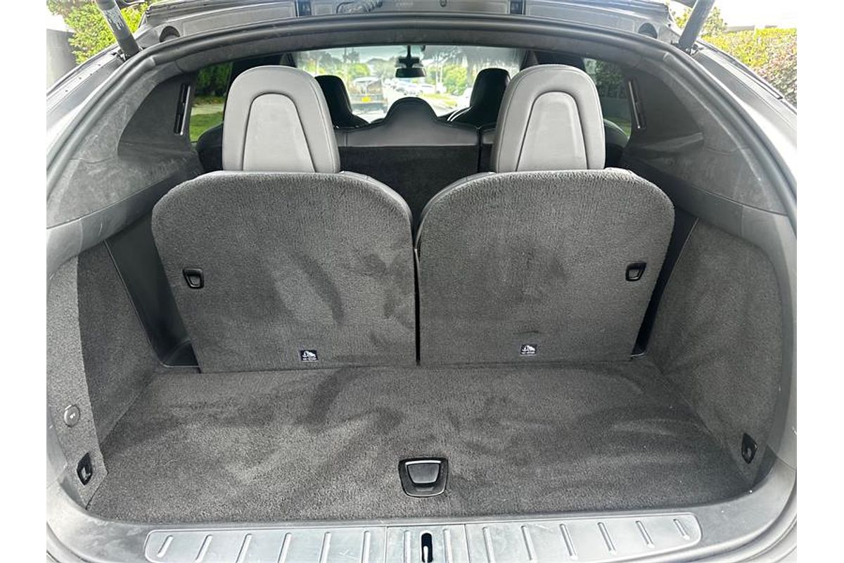 2018 Tesla MODEL X 75D (75XB) MY18