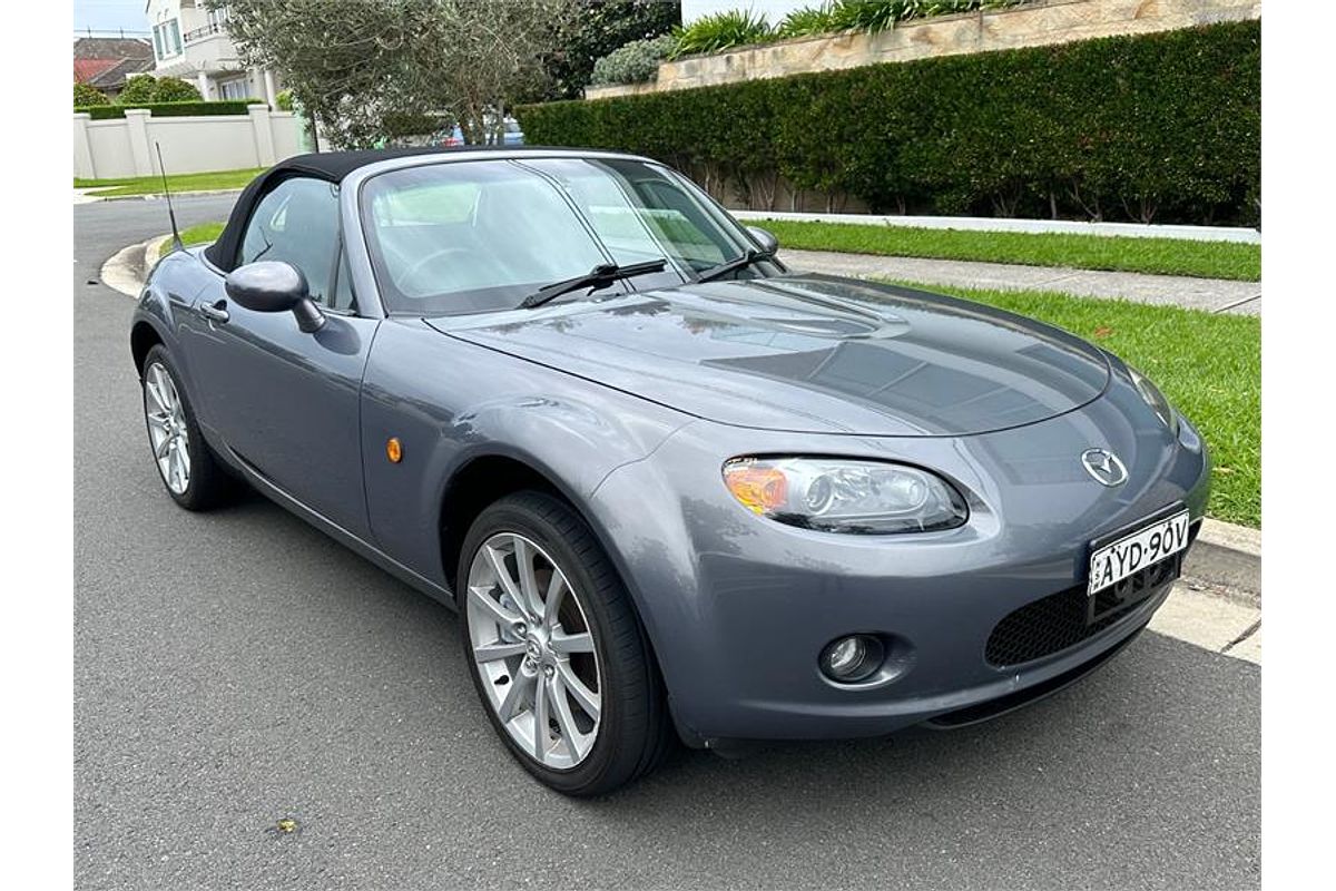 2005 Mazda MX-5 NC