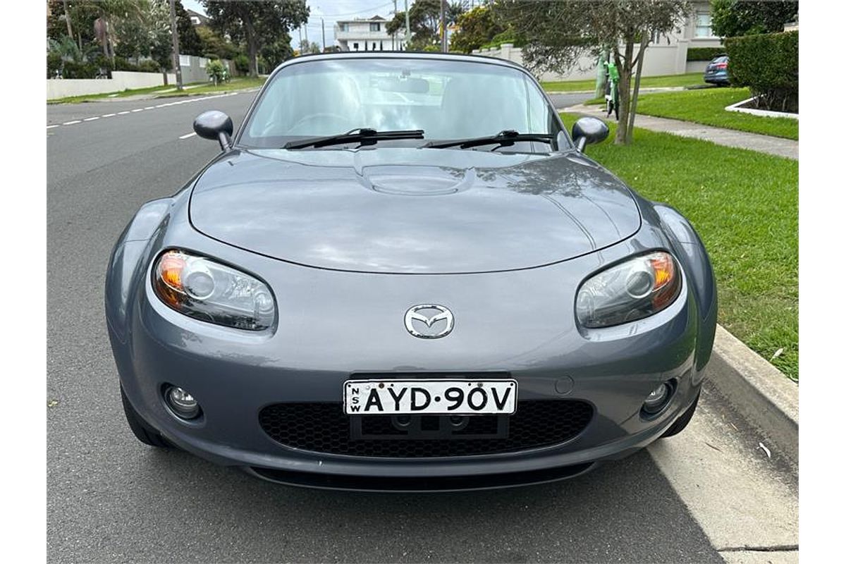 2005 Mazda MX-5 NC