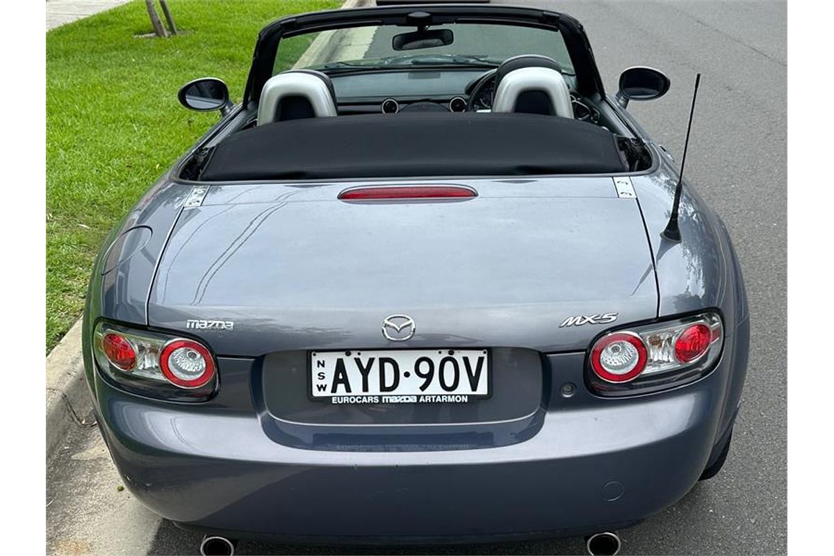 2005 Mazda MX-5 NC