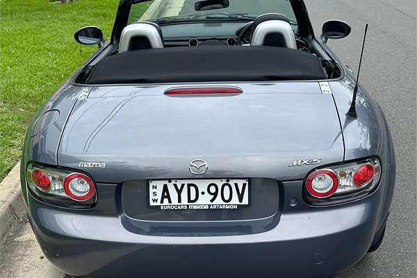 2005 Mazda MX-5 NC