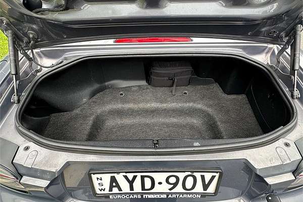 2005 Mazda MX-5 NC
