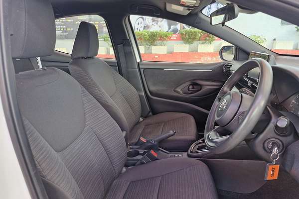 2023 Toyota Yaris Ascent Sport MXPA10R