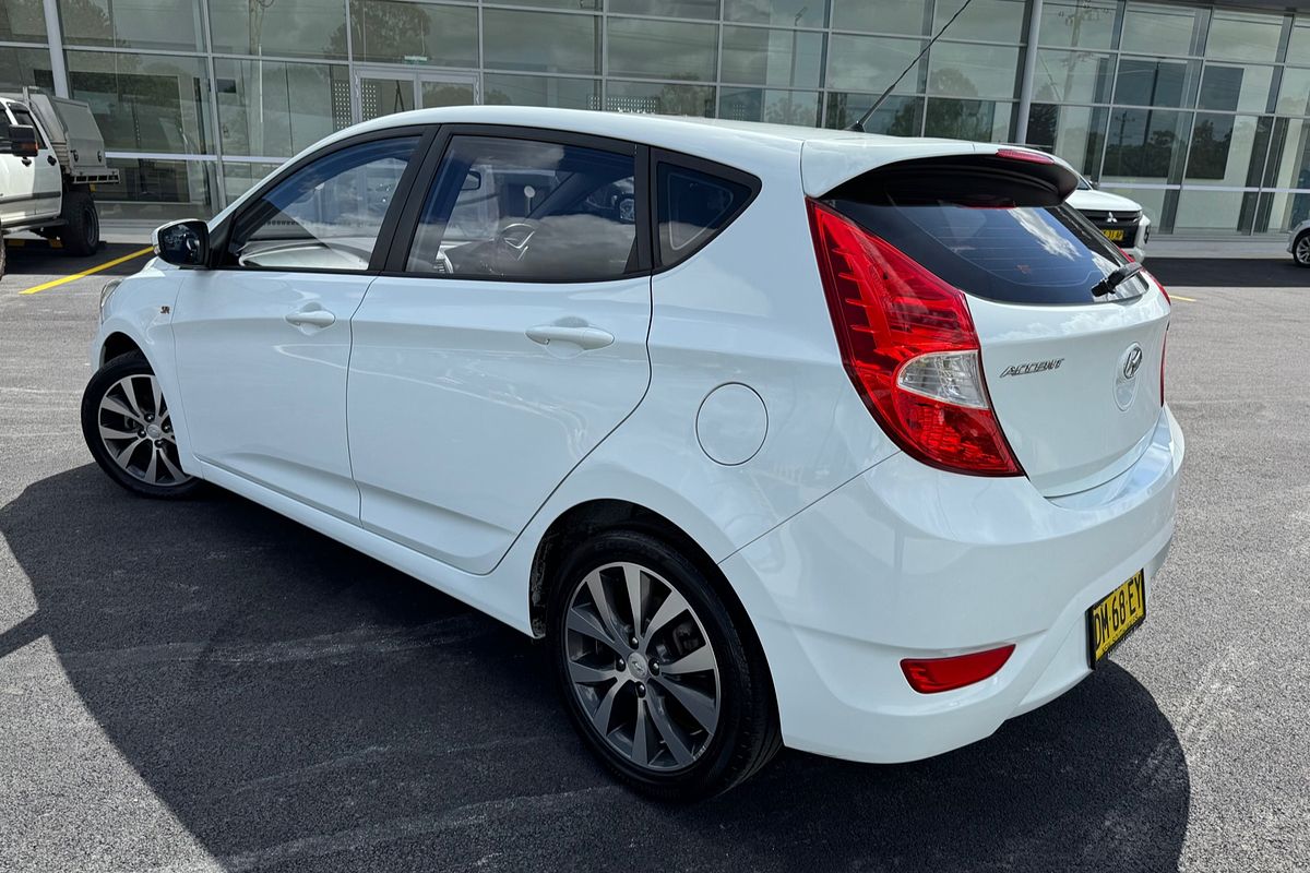 2013 Hyundai Accent SR RB3