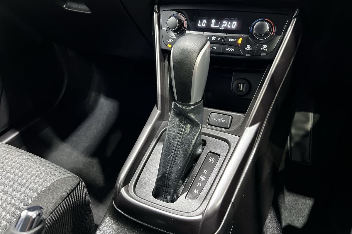 2023 Suzuki S-Cross GL+ JYB