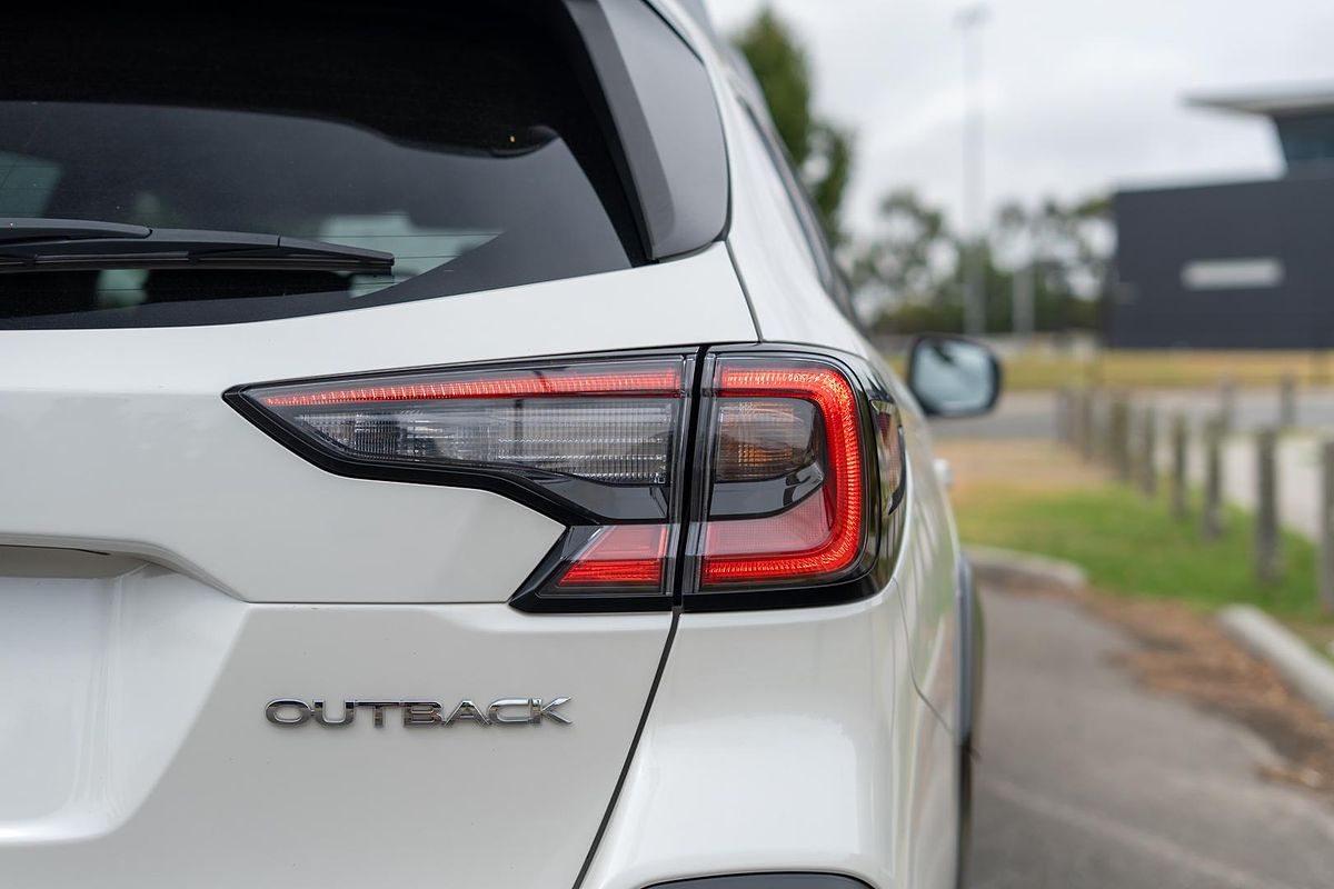 2022 Subaru Outback AWD Touring 6GEN