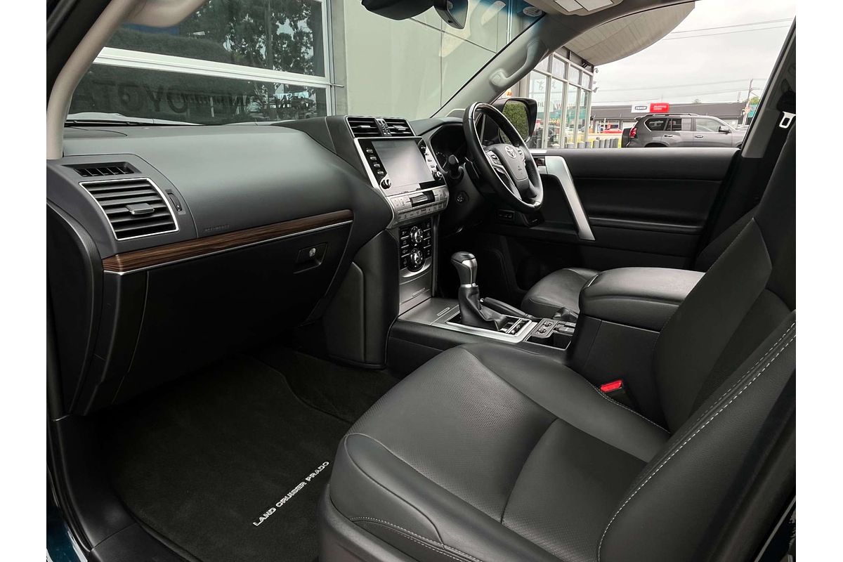 2023 Toyota Landcruiser Prado Kakadu GDJ150R
