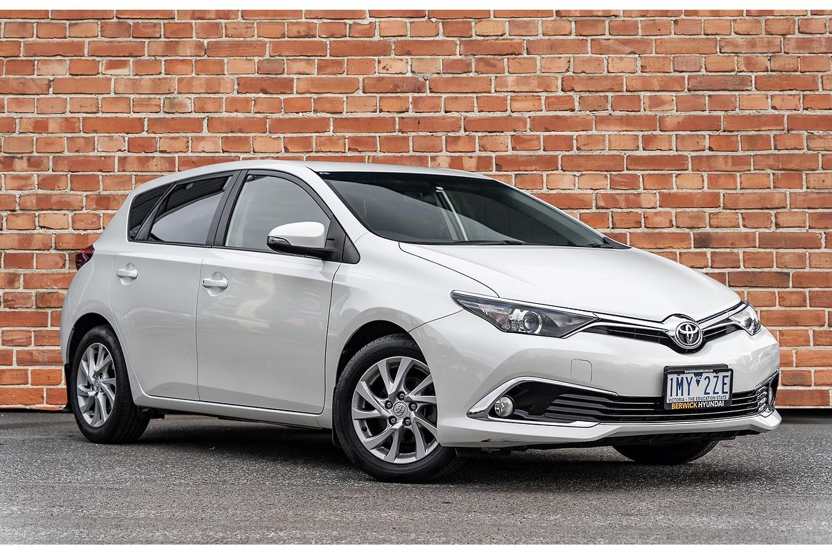 2018 Toyota Corolla Ascent Sport ZRE182R