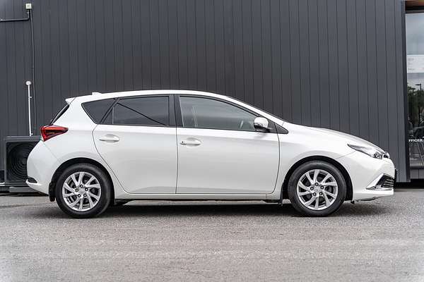 2018 Toyota Corolla Ascent Sport ZRE182R