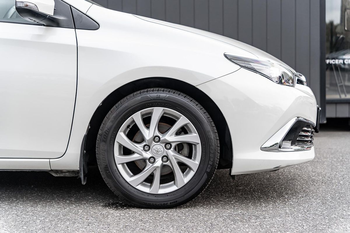 2018 Toyota Corolla Ascent Sport ZRE182R