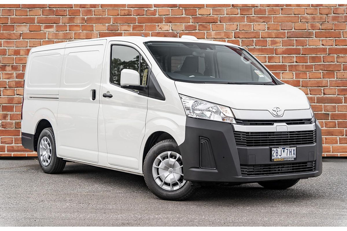 2024 Toyota Hiace GDH300R LWB