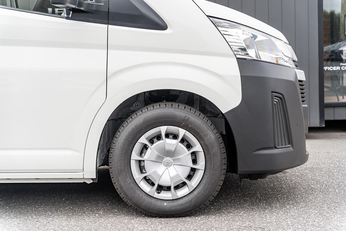 2024 Toyota Hiace GDH300R LWB