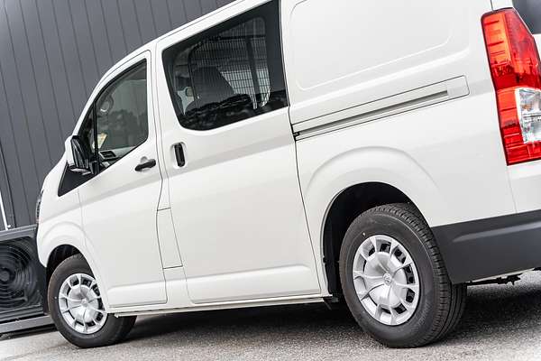 2024 Toyota Hiace GDH300R LWB
