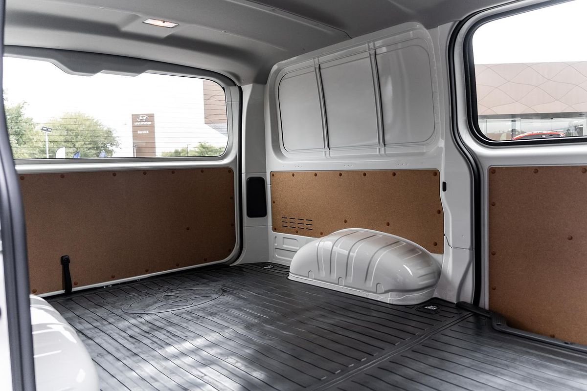 2024 Toyota Hiace GDH300R LWB