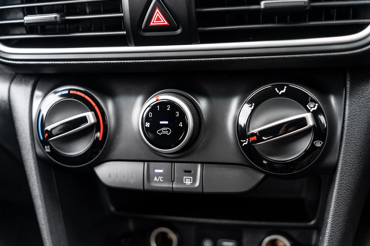 2017 Hyundai Kona Active OS