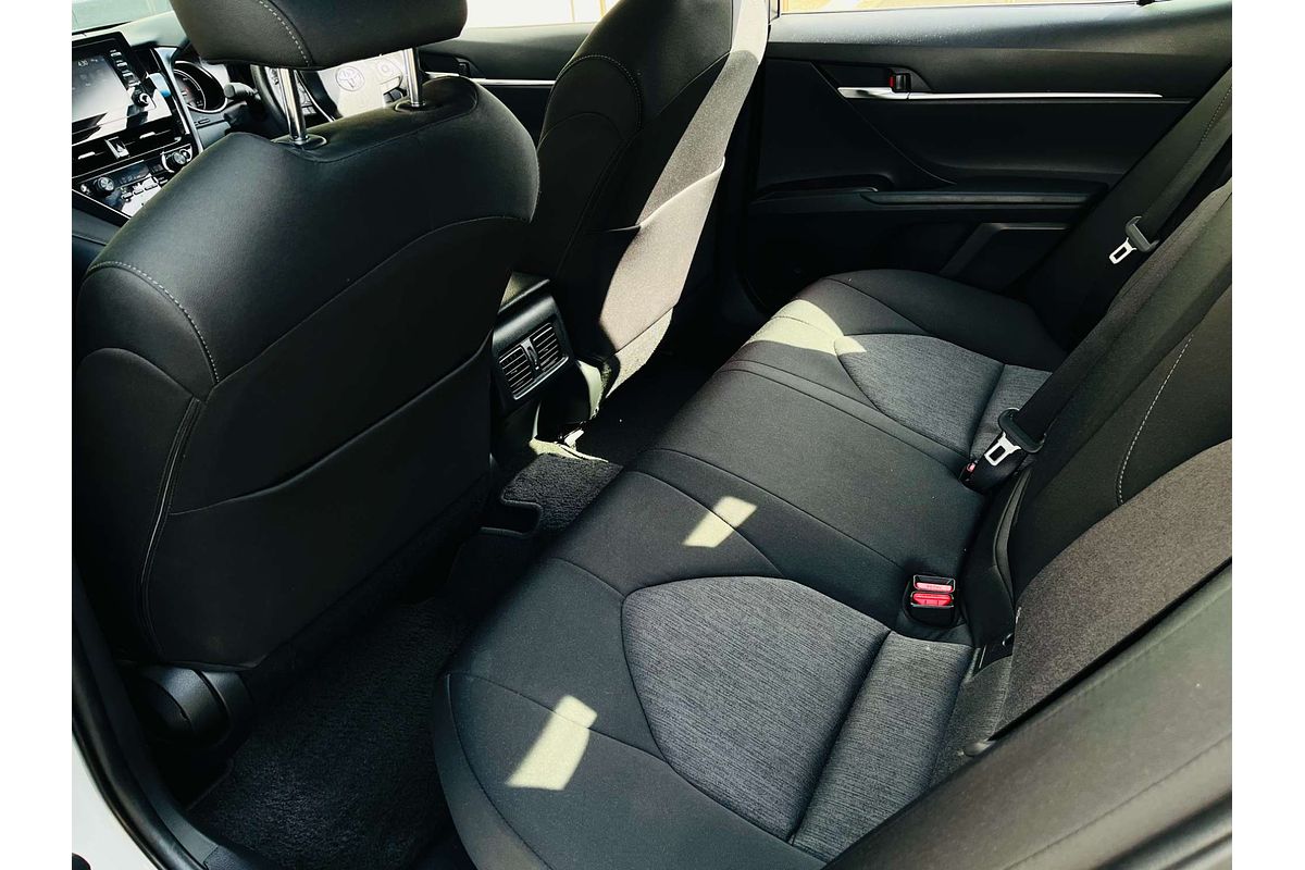 2021 Toyota Camry Ascent AXVH70R