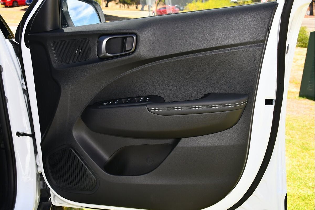 2025 Hyundai Venue Elite QX.V5