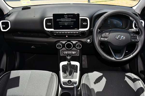 2025 Hyundai Venue Elite QX.V5
