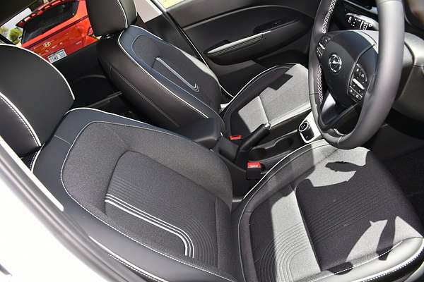 2025 Hyundai Venue Elite QX.V5